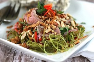 Gỏi rau muống thịt bò