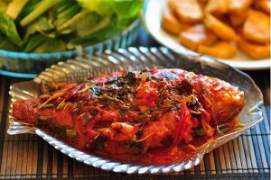 cá chép sốt cà chua