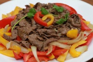 cách làm thịt bò xào dứa